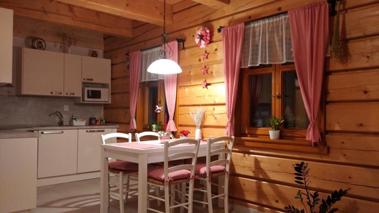 Apartmány u vlčích jam Petrowitz Exterior foto