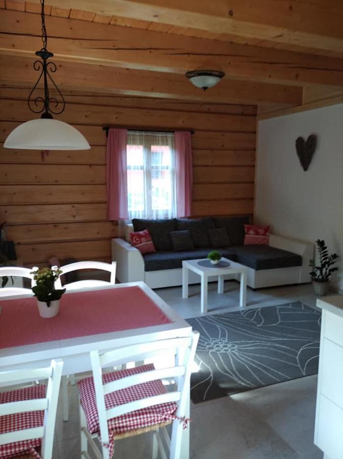 Apartmány u vlčích jam Petrowitz Exterior foto