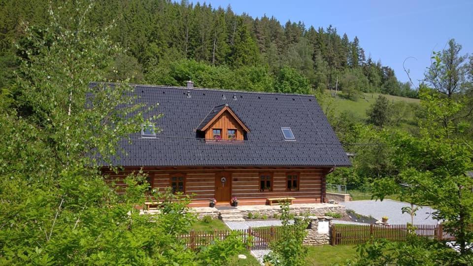 Apartmány u vlčích jam Petrowitz Exterior foto