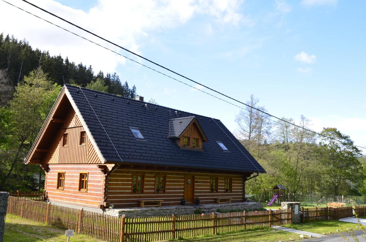 Apartmány u vlčích jam Petrowitz Exterior foto