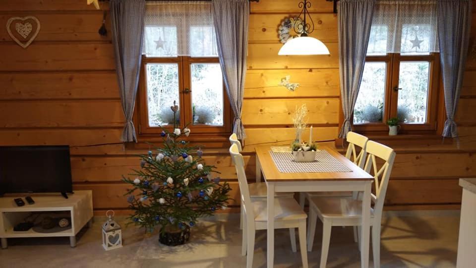 Apartmány u vlčích jam Petrowitz Exterior foto
