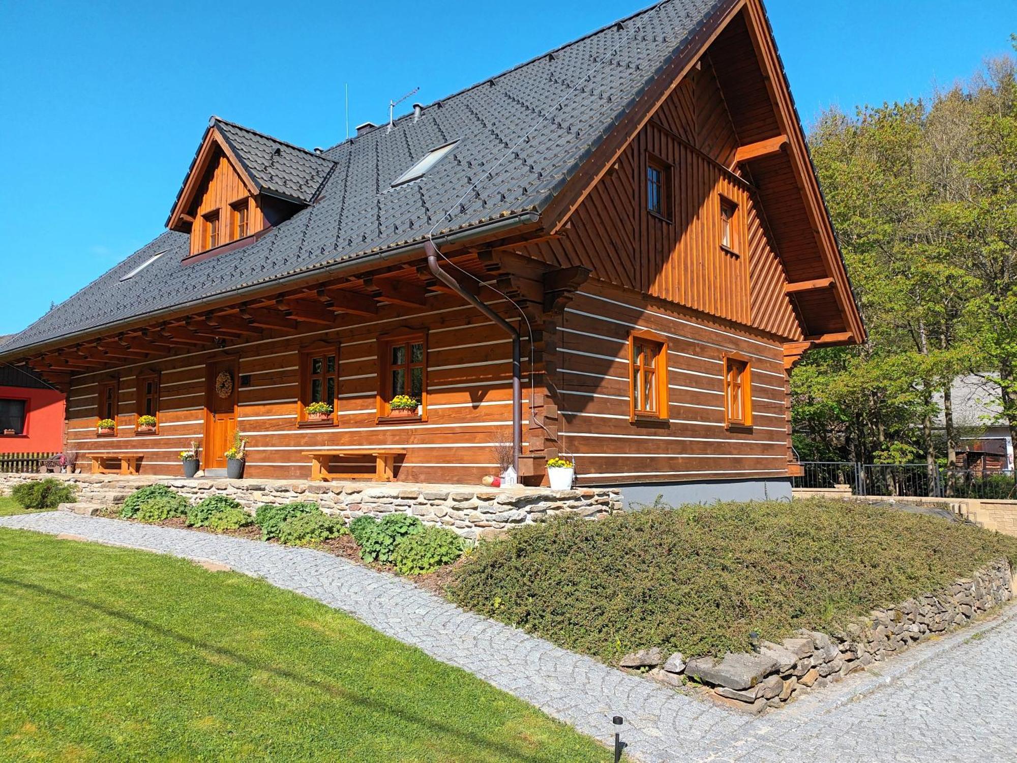 Apartmány u vlčích jam Petrowitz Exterior foto