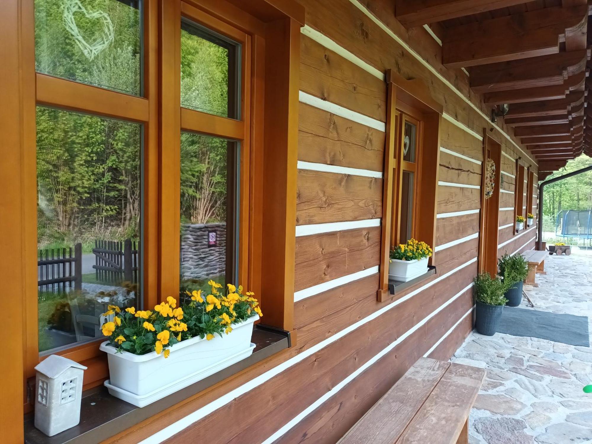 Apartmány u vlčích jam Petrowitz Exterior foto